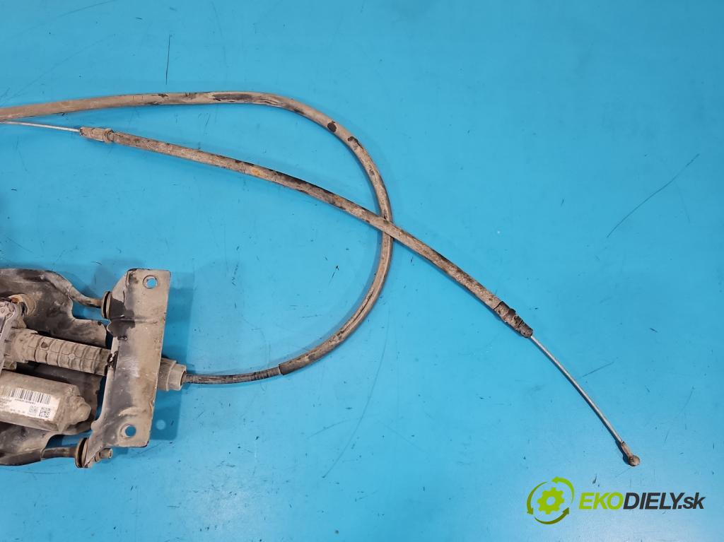 Opel Meriva B 2010-2017 1.4 16V 101 HP manual 74 kW 1398 cm3 5- Brzda manuál: elektrický: 13386364 (Ručná brzda)