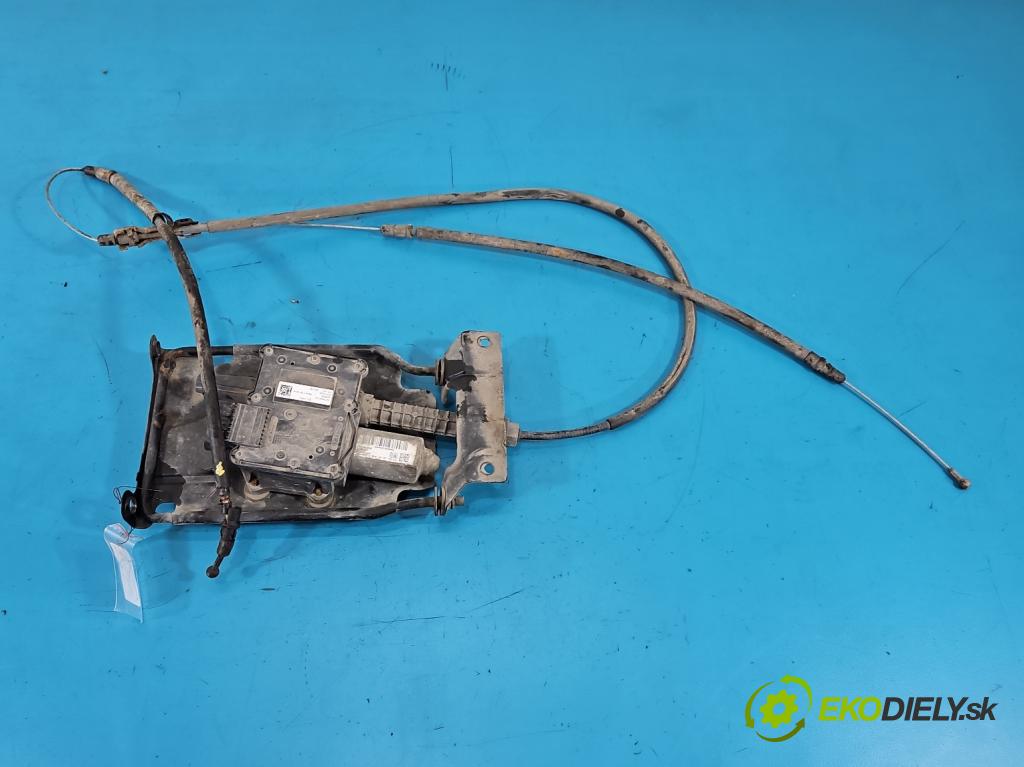 Opel Meriva B 2010-2017 1.4 16V 101 HP manual 74 kW 1398 cm3 5- Brzda manuál: elektrický: 13386364 (Ručná brzda)