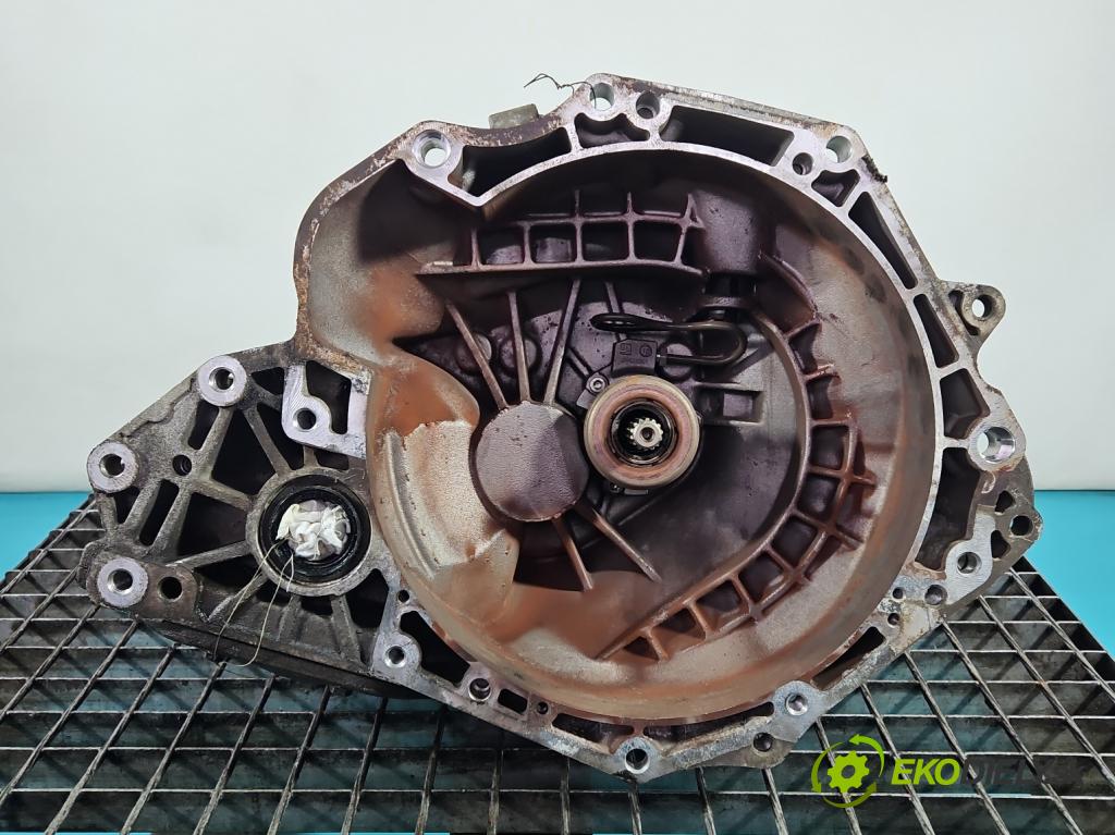 Opel Meriva B 2010-2017 1.4 16V 101 HP manual 74 kW 1398 cm3 5- prevodovka stupeň,rýchlosť manual