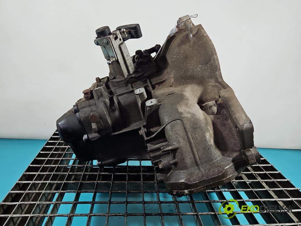 Opel Meriva B 2010-2017 1.4 16V 101 HP manual 74 kW 1398 cm3 5- prevodovka stupeň,rýchlosť manual