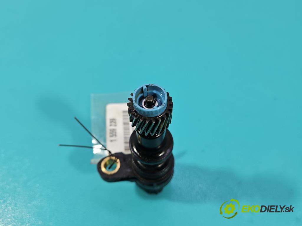 Honda CR-V II 2001-2006 2.0 16V 150 hp manual 110 kW 1998 cm3 5- snímač Rychlost  (Snímač)