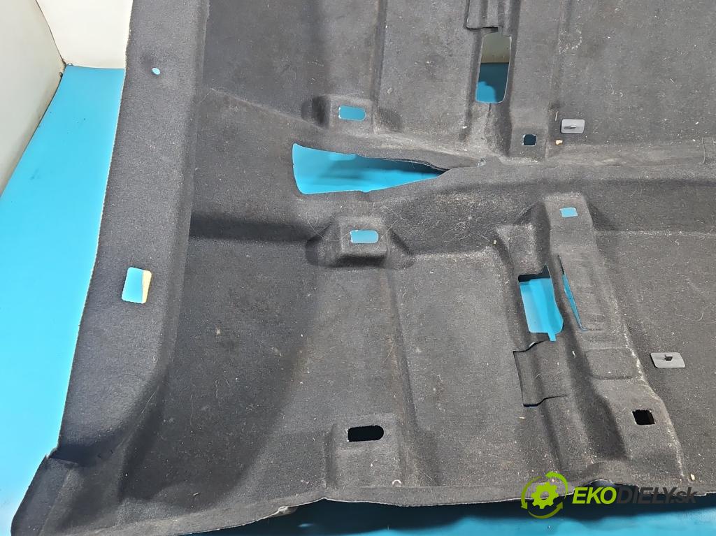 Kia Niro I 2016-2022 1.6 GDI 105 HP automatic 77 kW 1580 cm3 5- koberec do auta ostatné 84262-G5010