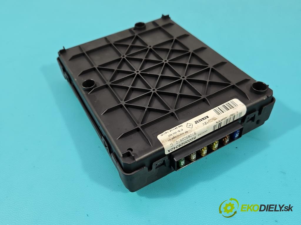 Renault Scenic I 1996-2003 1.6 16V 107 HP manual 79 kW 1598 cm3 5- riadiaca jednotka motora S110038000A