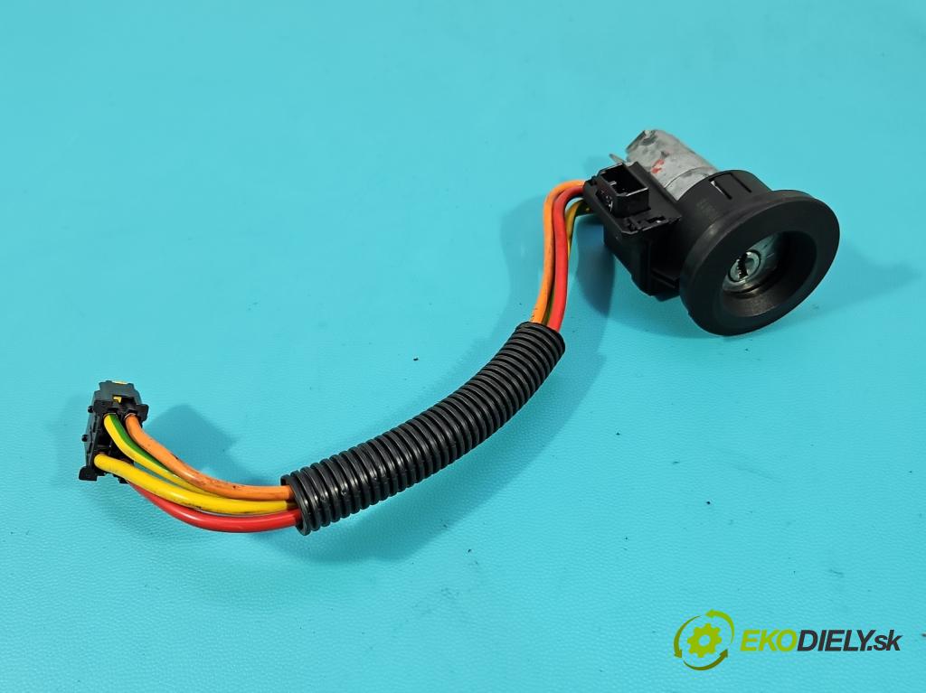 Renault Scenic I 1996-2003 1.6 16V 107 HP manual 79 kW 1598 cm3 5- riadiaca jednotka motora S110038000A