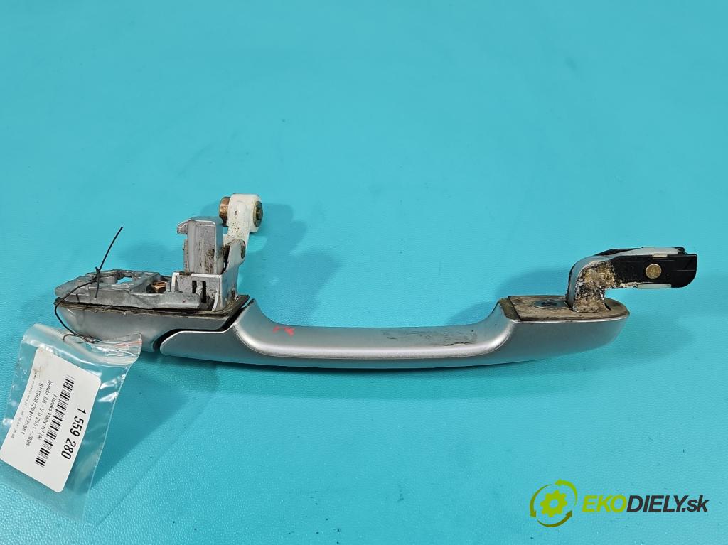 Honda CR-V II 2001-2006 2.0 16V 150 HP manual 110 kW 1998 cm3 5- rukoväť kufrové dvere zadné