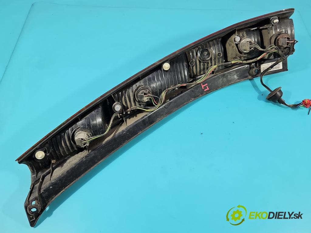 Honda CR-V II 2001-2006 2.0 16V 150 hp manual 110 kW 1998 cm3 5- světlo zadní levé 2VP238014-01 (Klika dveří ostatní)