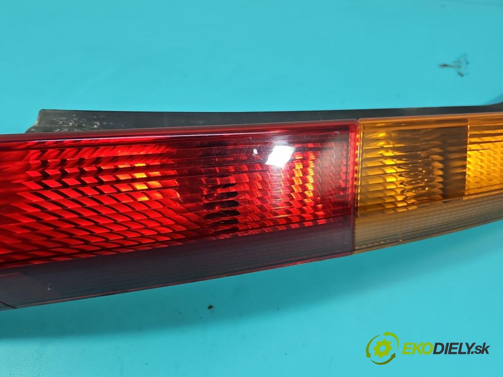 Honda CR-V II 2001-2006 2.0 16V 150 HP manual 110 kW 1998 cm3 5- svetlo / reflektor zadné pravé 3350A-SCA-G000 (Kľučka dverí ostatné)