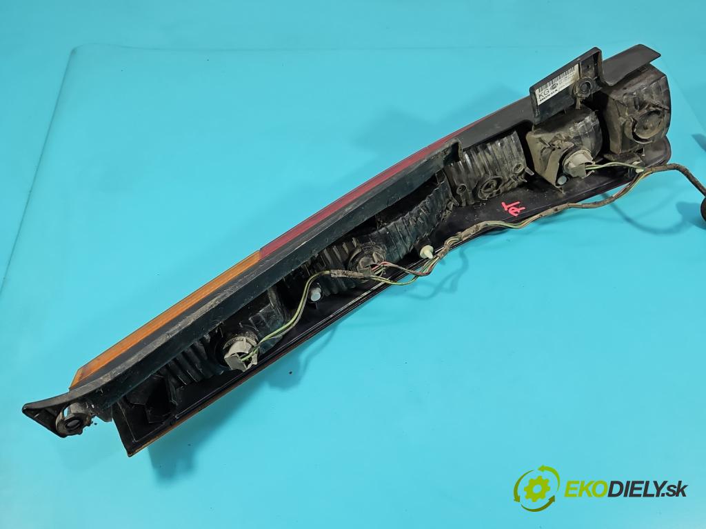 Honda CR-V II 2001-2006 2.0 16V 150 HP manual 110 kW 1998 cm3 5- svetlo / reflektor zadné pravé 3350A-SCA-G000 (Kľučka dverí ostatné)