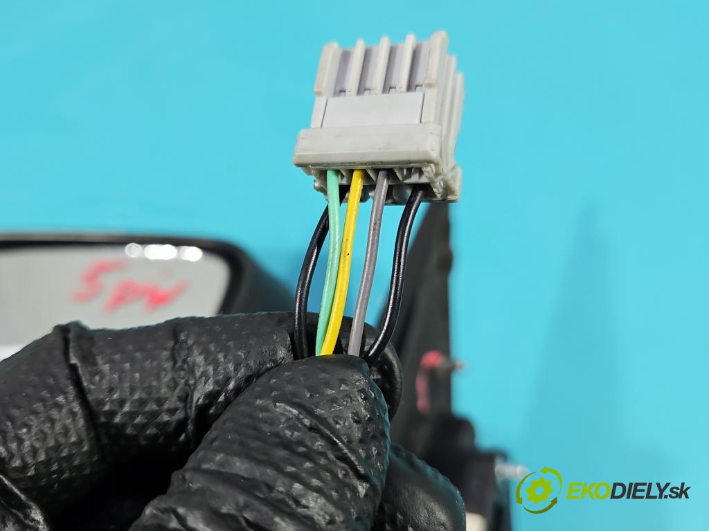 Honda CR-V II 2001-2006 2.0 16V 150 hp manual 110 kW 1998 cm3 5- zpětné zrcátko levé  (Klika dveří ostatní)