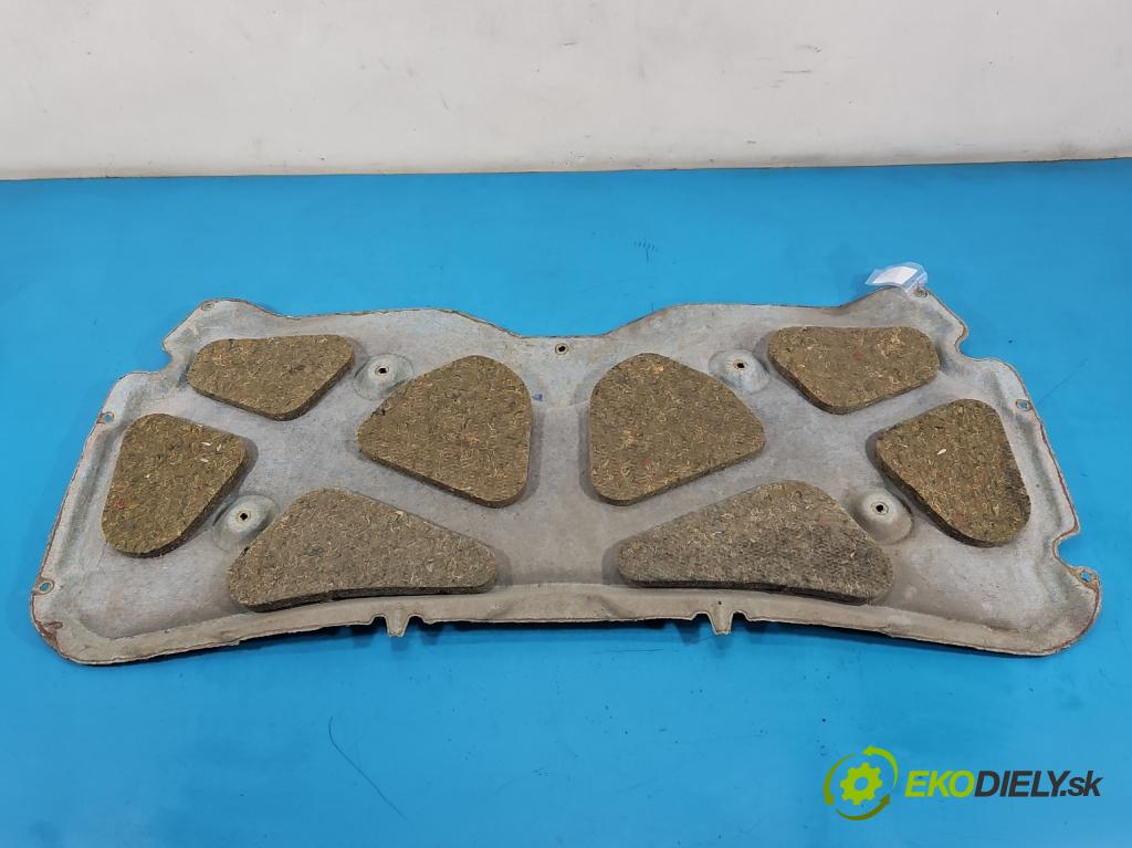 Honda CR-V II 2001-2006 2.0 16V 150 HP manual 110 kW 1998 cm3 5- Zvuková izolácia kapoty