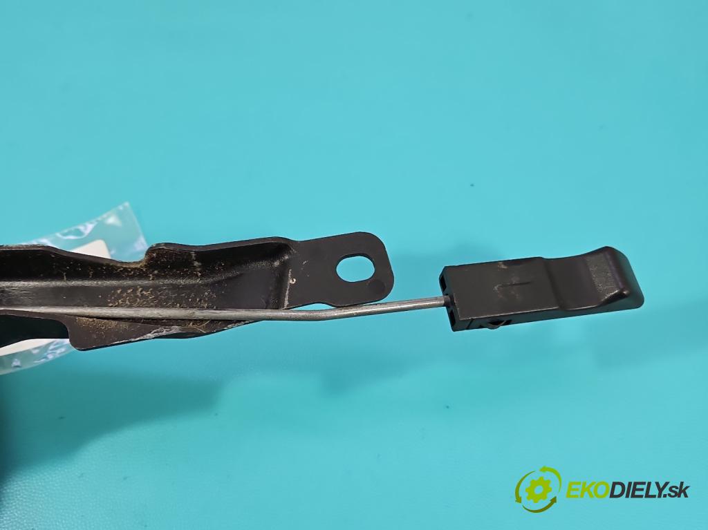 Honda CR-V II 2001-2006 2.0 16V 150 HP manual 110 kW 1998 cm3 5- zámok predné ľavý