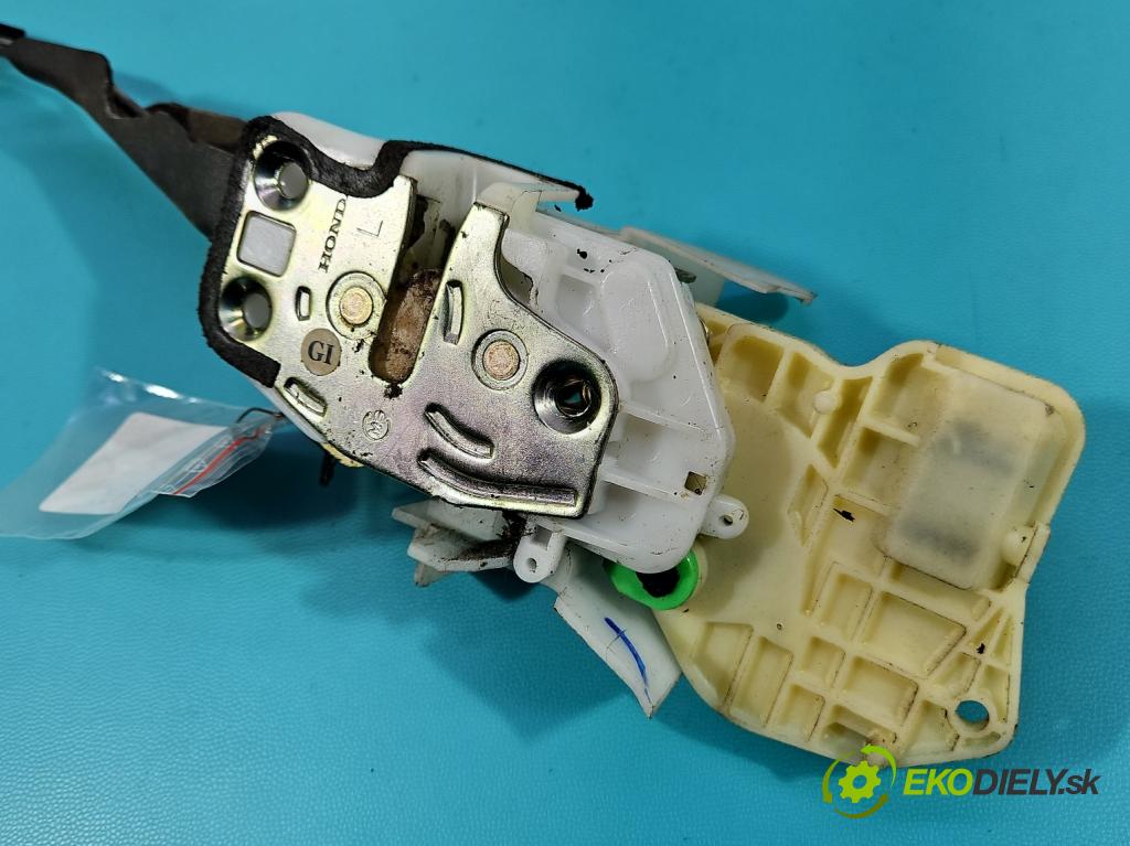 Honda CR-V II 2001-2006 2.0 16V 150 HP manual 110 kW 1998 cm3 5- zámok predné ľavý