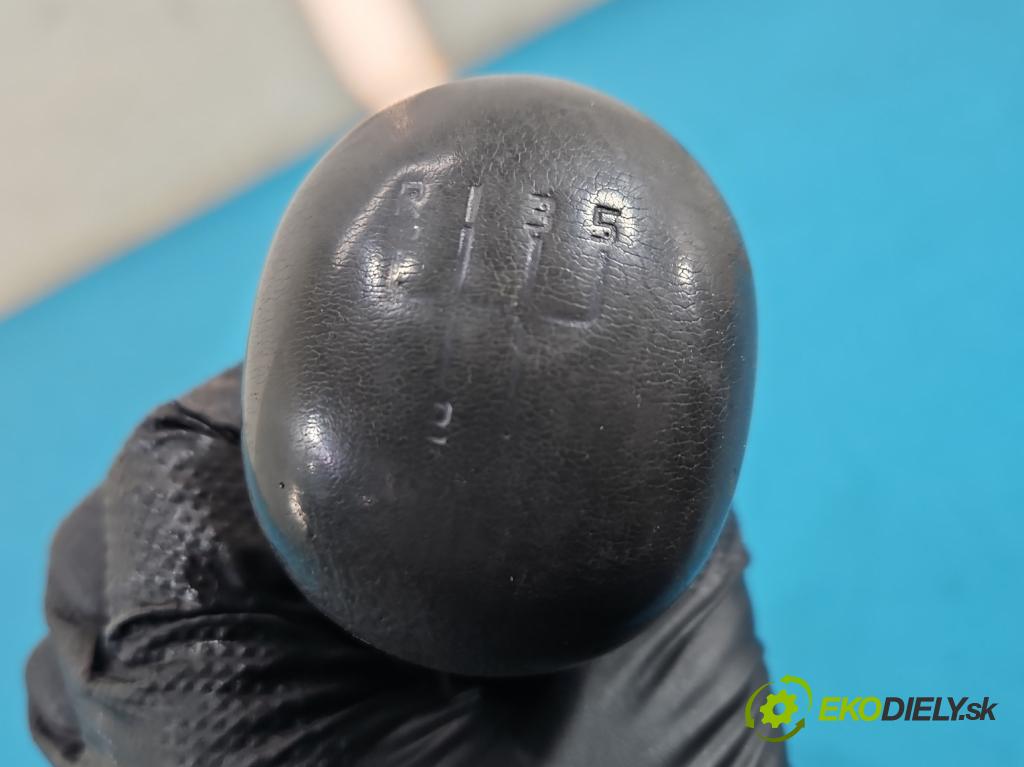 Renault Scenic I 1996-2003 1.6 16V 107 HP manual 79 kW 1598 cm3 5- Páka: Změny: stupeň,rýchlosť 7700108153F (Rýchlostná páka (kulisa))