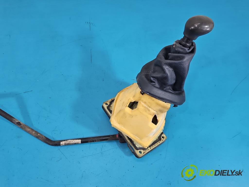 Renault Scenic I 1996-2003 1.6 16V 107 HP manual 79 kW 1598 cm3 5- Páka: Změny: stupeň,rýchlosť 7700108153F (Rýchlostná páka (kulisa))