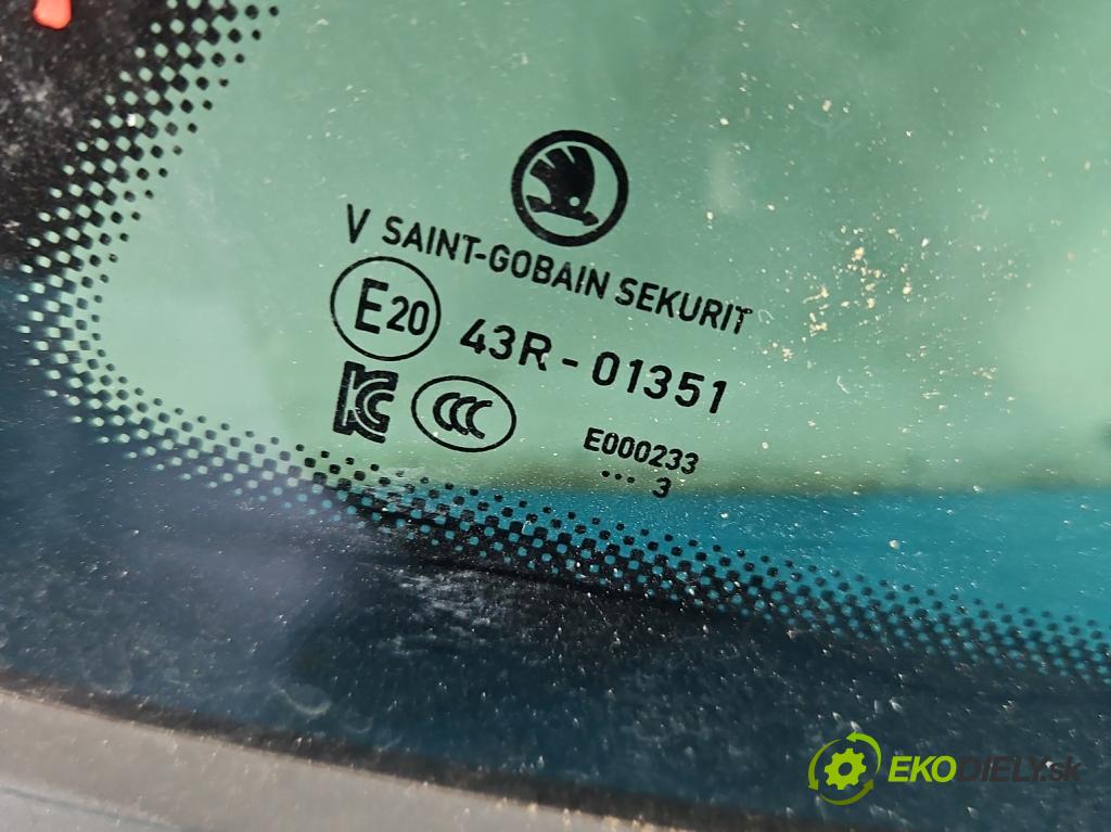 Skoda Scala 2019- 1.5 TSI 150 HP manual 110 kW 1498 cm3 5- sklo zadné pravé