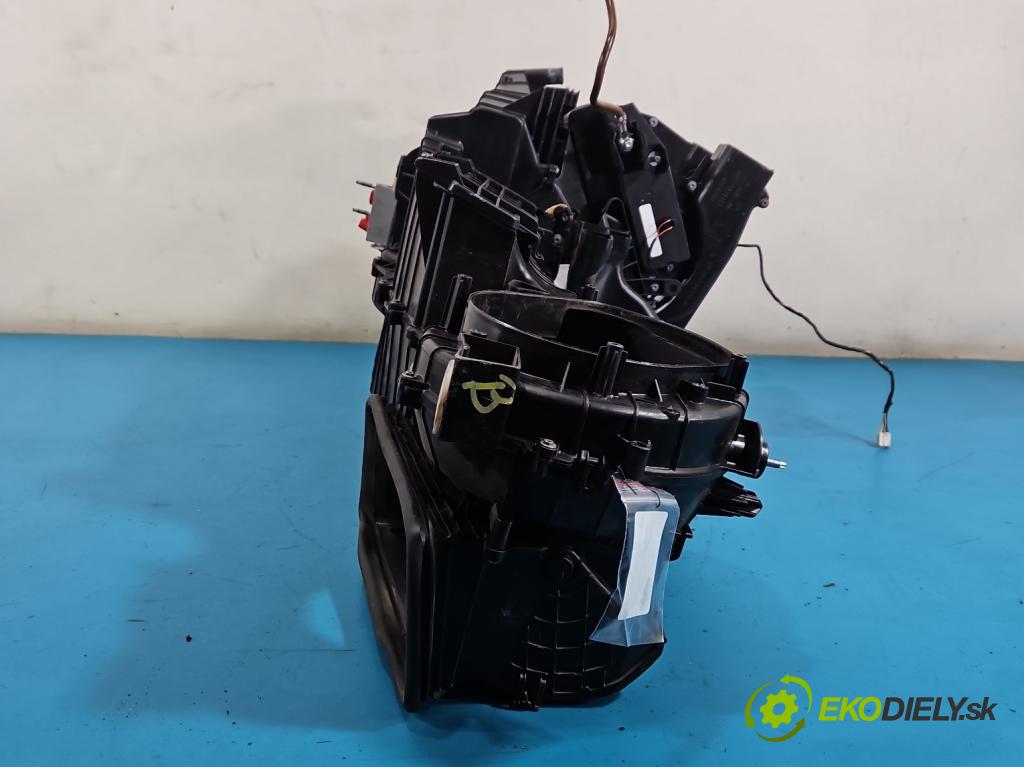 Mercedes B W246  2011-2018 2.1 cdi 136 HP automatic 100 kW 2143 cm3 5- radiator 116456-380 (Radiátor kúrenia)