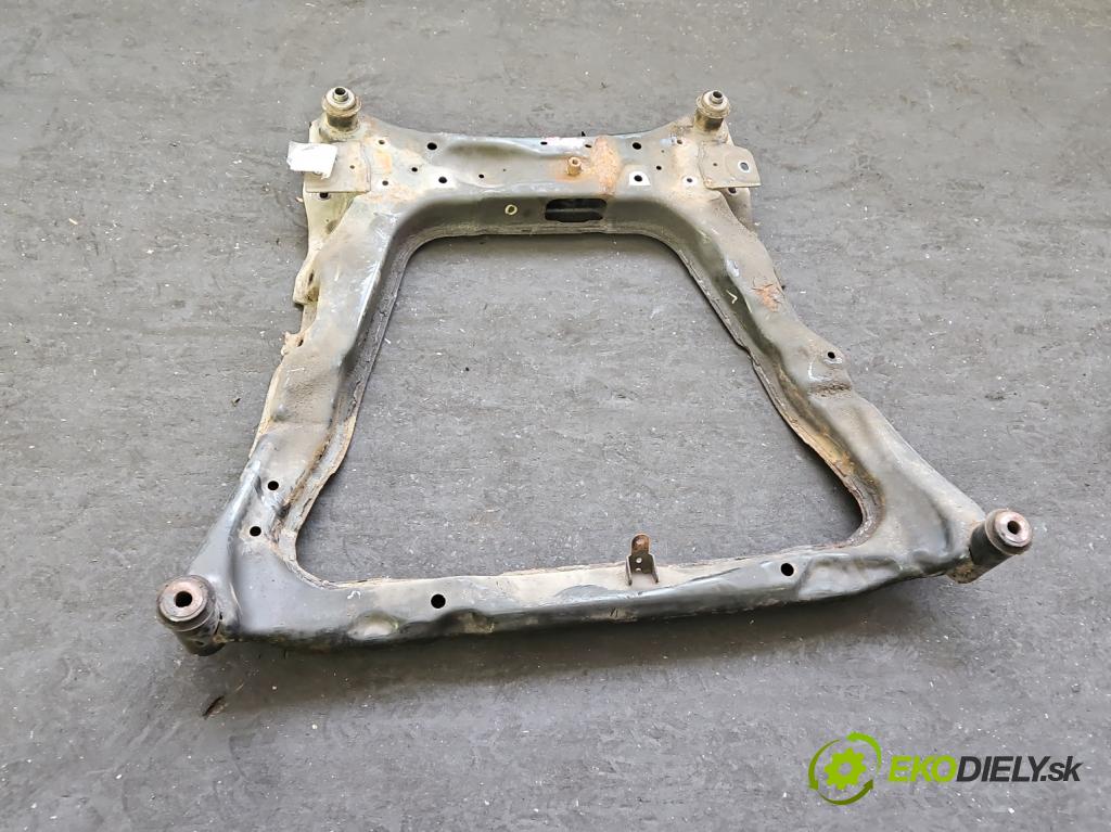 Nissan Qashqai I J10 2006-2013 1.6 16V 114 hp manual 84 kW 1598 cm3 5- výztuha motoru 