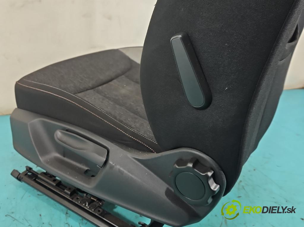 Skoda Scala 2019- 1.5 TSI 150 hp manual 110 kW 1498 cm3 5- Sedadlo levý  (Sedadlo)