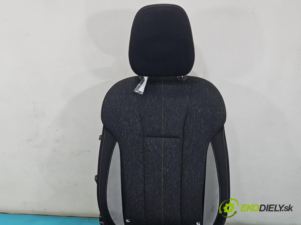 Skoda Scala 2019- 1.5 TSI 150 hp manual 110 kW 1498 cm3 5- Sedadlo pravý  (Sedadlo)