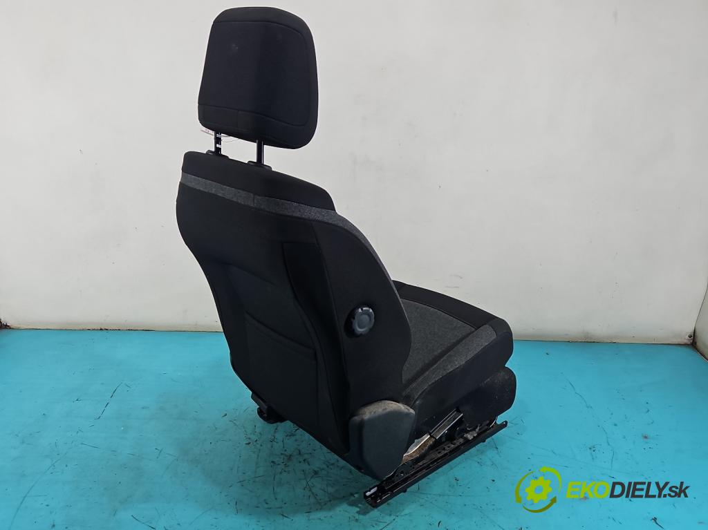 Citroen C5 Aircross 17-25 1.2 T 131 hp manual 96 kW 1199 cm3 5- Sedadlo levý  (Sedadlo)