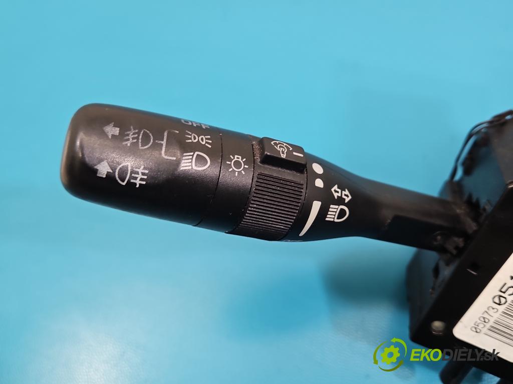 Chrysler Pt cruiser 2.2 CRD 121KM manual 89 kW 2148 cm3 5- prepínač komplex: 05073051AB (Prepínacie páčky pod volantom)