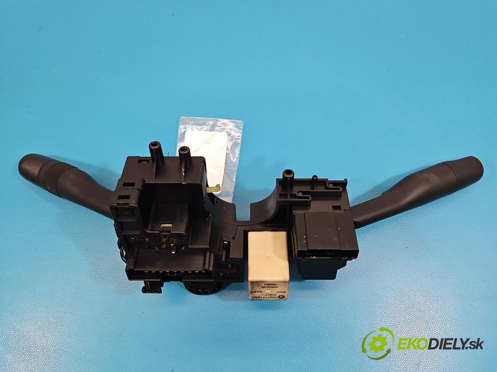 Chrysler Pt cruiser 2.2 CRD 121KM manual 89 kW 2148 cm3 5- prepínač komplex: 05073051AB (Prepínacie páčky pod volantom)