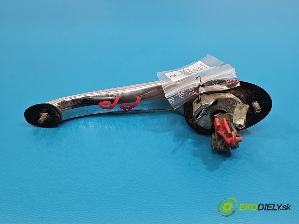 Chrysler Pt cruiser 2.2 CRD 121KM manual 89 kW 2148 cm3 5- klika přední pravé  (Klika dveří ostatní)