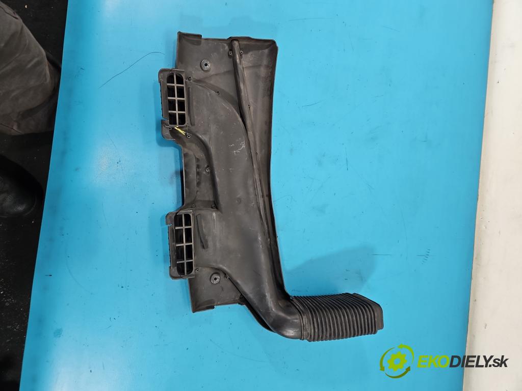 Bmw 1 E87 2004-2011 2.0d 150 hp manual 110 kW 1995 cm3 5- Vstup: vzduchu 7790601