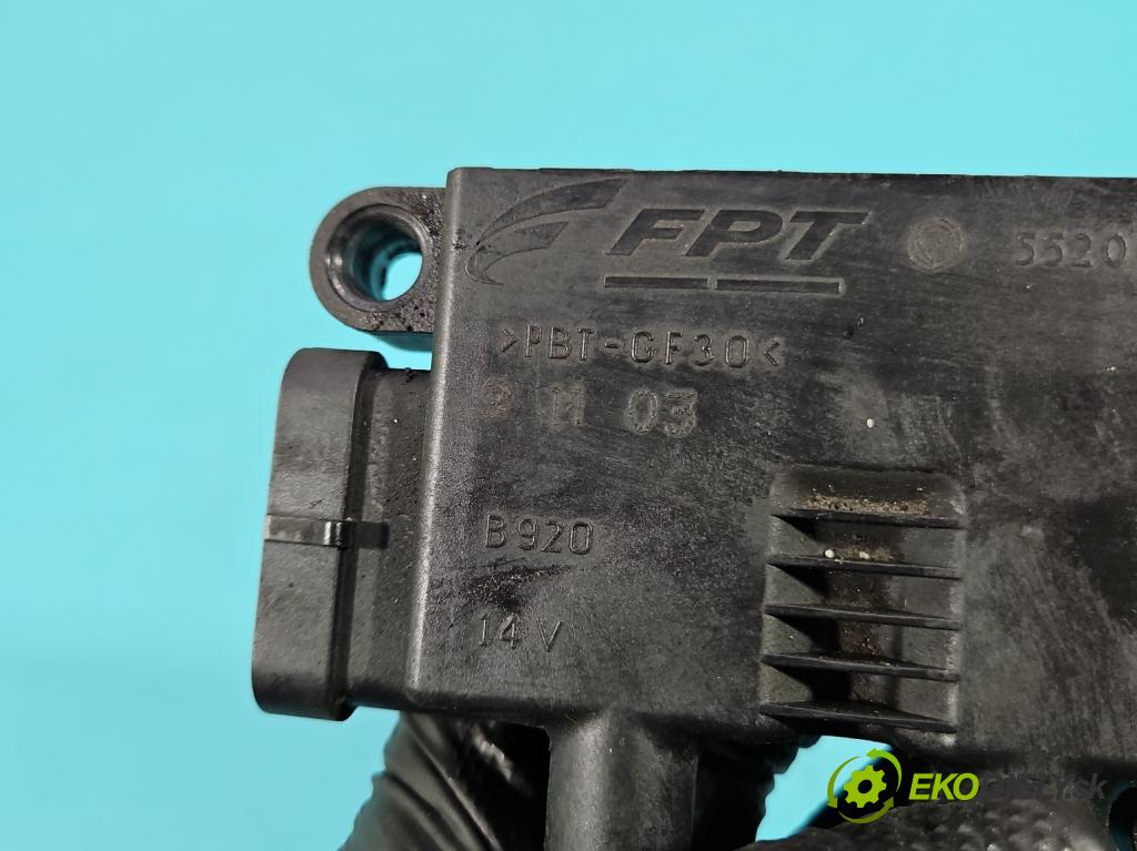 Fiat Punto Grande 1.4 8V 77 hp manual 57 kW 1368 cm3 5- cívka zapalovací 55200112 (Zážehová cívka)