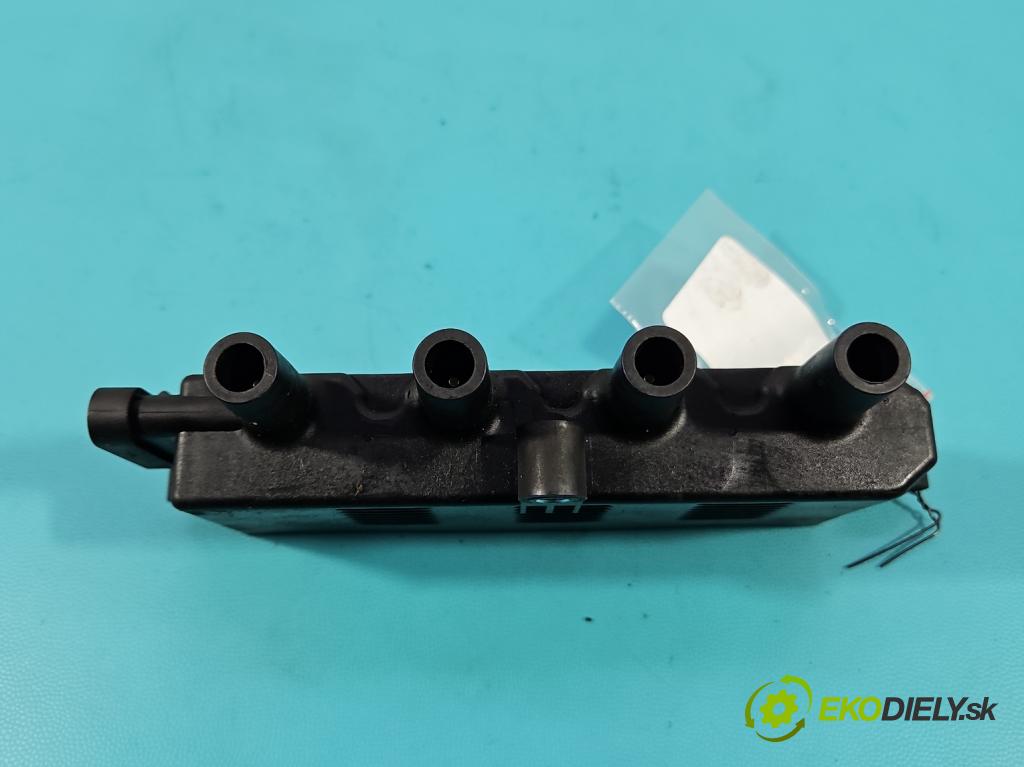 Fiat Punto Grande 1.4 8V 77 hp manual 57 kW 1368 cm3 5- cívka zapalovací 55200112 (Zážehová cívka)