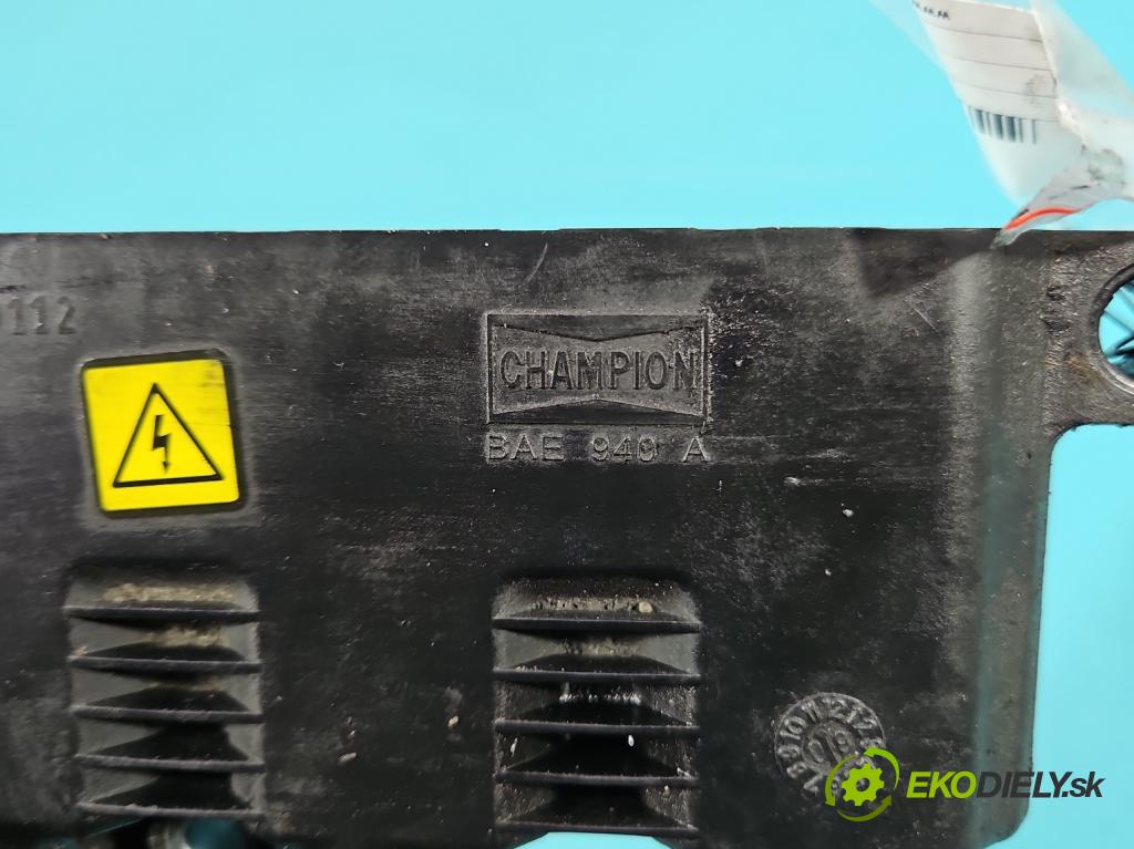 Fiat Punto Grande 1.4 8V 77 hp manual 57 kW 1368 cm3 5- cívka zapalovací 55200112 (Zážehová cívka)