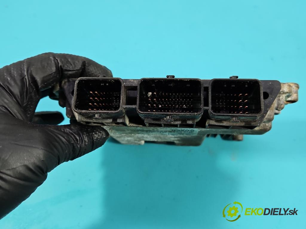 Mazda 3 I BK 2003-2009 1.6 citd 109 HP manual 80 kW 1560 cm3 5- riadiaca jednotka motora 0281012530