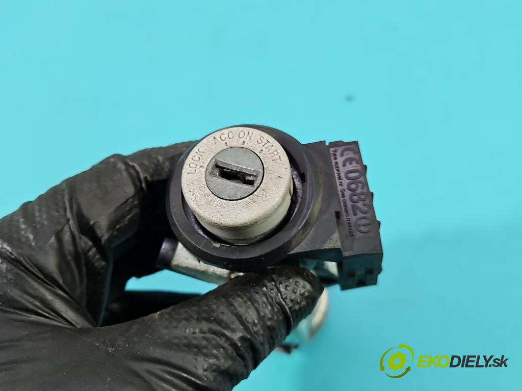 Mazda 3 I BK 2003-2009 1.6 citd 109 HP manual 80 kW 1560 cm3 5- riadiaca jednotka motora 0281012530