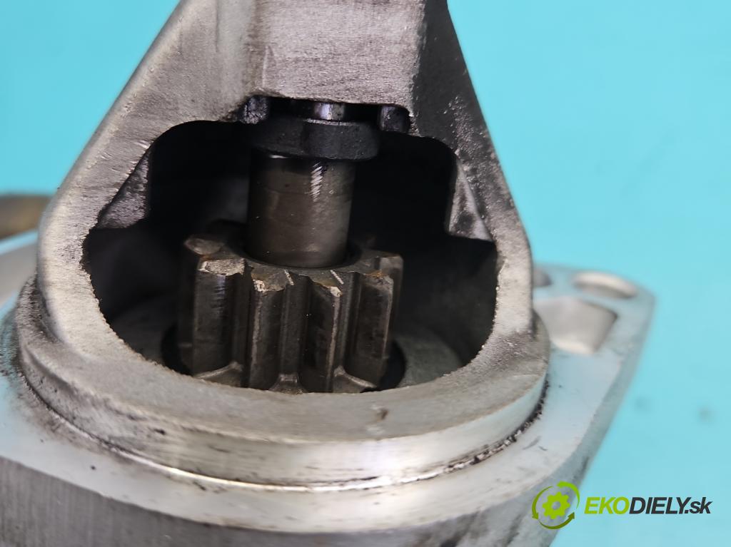 Fiat Punto Grande 1.4 8V 77 HP manual 57 kW 1368 cm3 5- štartér  (Štartér)