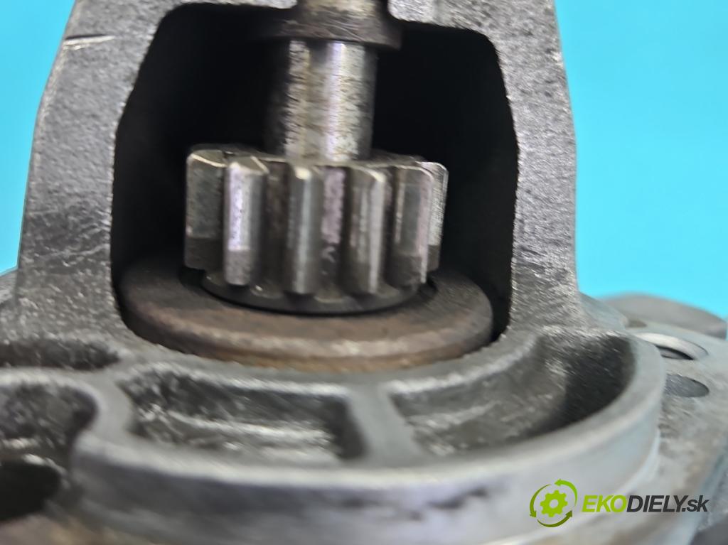 Chrysler Pt cruiser 2.2 CRD 121KM manual 89 kW 2148 cm3 5- štartér M002T88572ZC (Štartér)