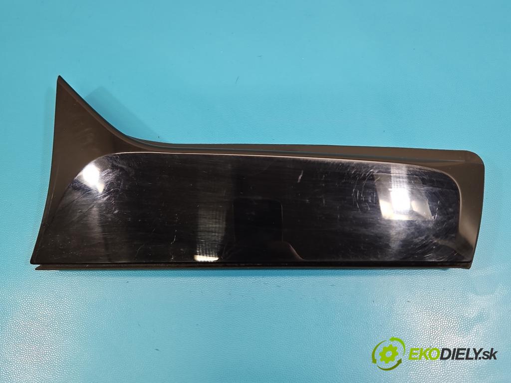 Citroen C5 Aircross 17-25 1.2 T 131 HP manual 96 kW 1199 cm3 5- kryt plast 9833763080