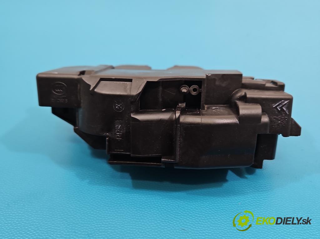 Citroen C5 Aircross 17-25 1.2 T 131 HP manual 96 kW 1199 cm3 5- zámok kufrové dvere zadné 9816195380