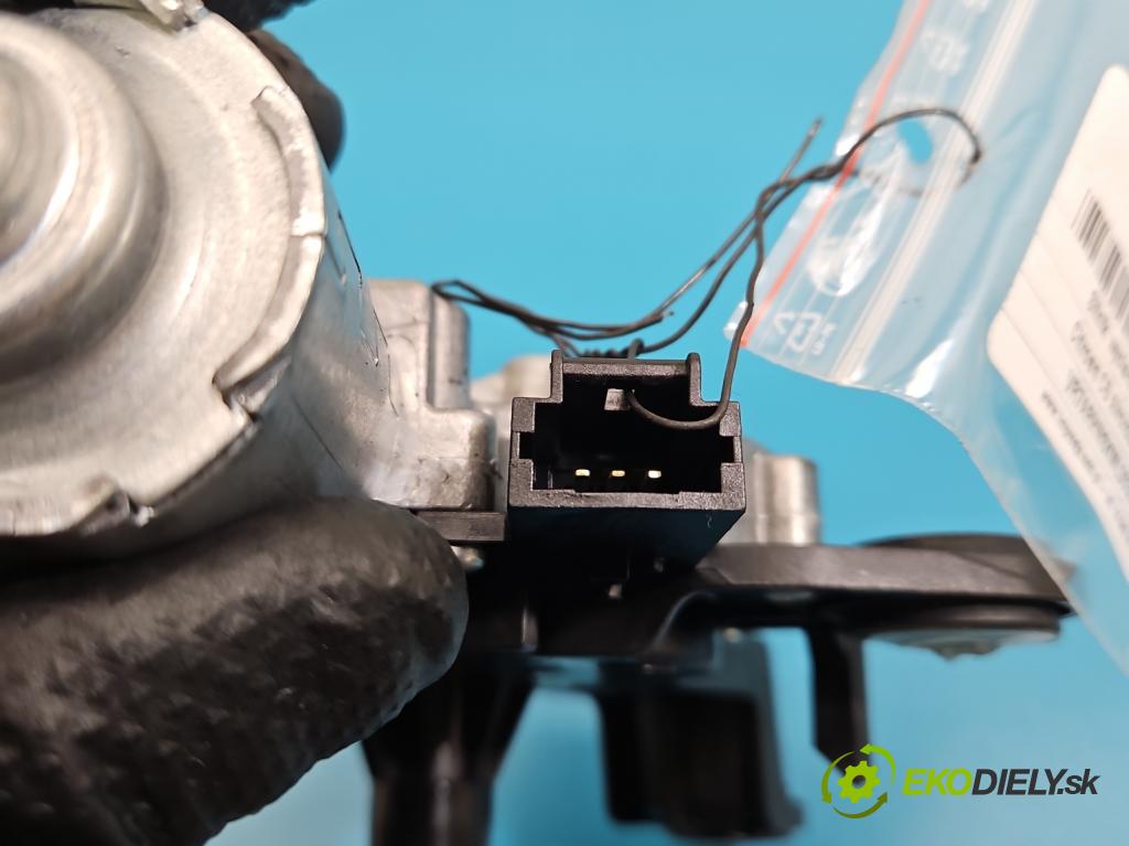 Citroen C5 Aircross 17-25 1.2 T 131 HP manual 96 kW 1199 cm3 5- motor stieračov zadné 0390205112