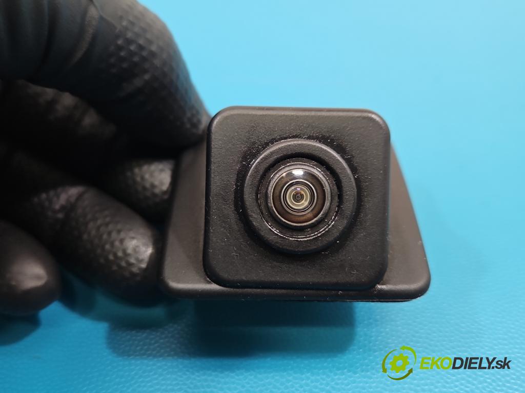 Citroen C5 Aircross 17-25 1.2 T 131 HP manual 96 kW 1199 cm3 5- Kamera cúvania 9809301080