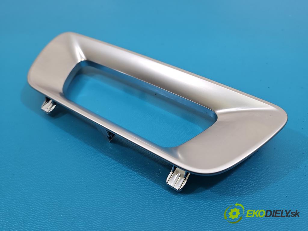 Citroen C5 Aircross 17-25 1.2 T 131 HP manual 96 kW 1199 cm3 5- lišta dvere zadné pravé 98201540VB