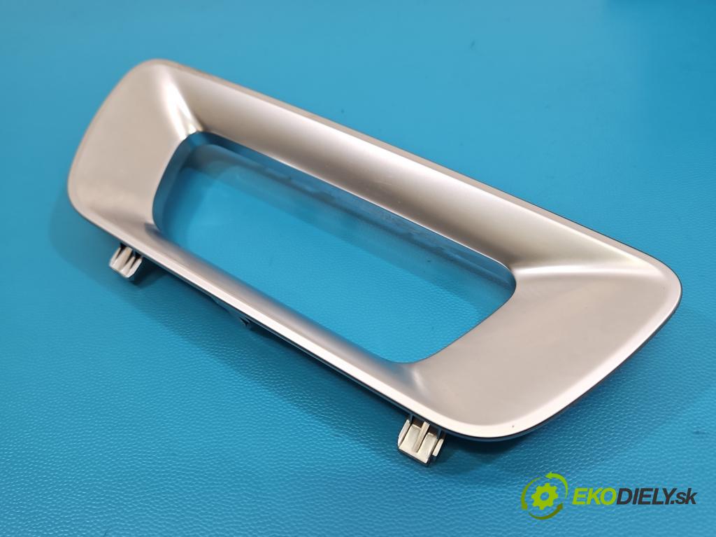 Citroen C5 Aircross 17-25 1.2 T 131 HP manual 96 kW 1199 cm3 5- lišta dvere predné pravé 98201329VB