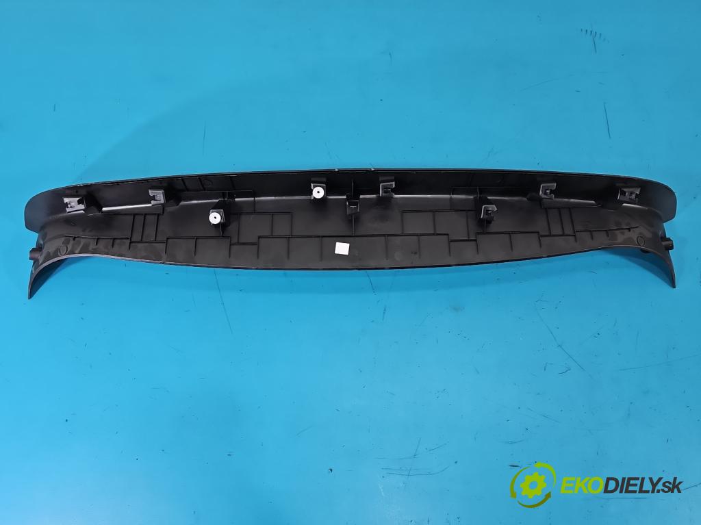 Citroen C5 Aircross 17-25 1.2 T 131 hp manual 96 kW 1199 cm3 5- Tapacír: kufrových dveří 9817325077