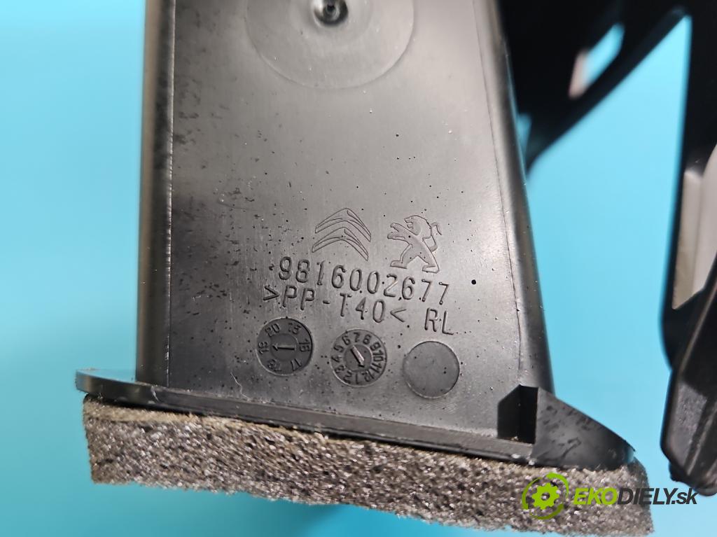 Citroen C5 Aircross 17-25 1.2 T 131 HP manual 96 kW 1199 cm3 5- Mřížka: kúrenia ostatné 9816002677