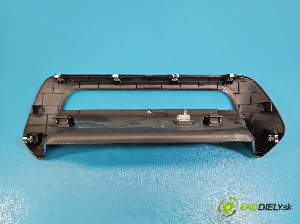 Citroen C5 Aircross 17-25 1.2 T 131 HP manual 96 kW 1199 cm3 5- kryt plast 98170811ZD