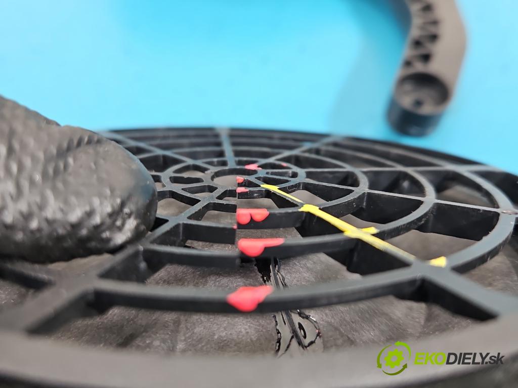 Citroen C5 Aircross 17-25 1.2 T 131 HP manual 96 kW 1199 cm3 5- reproduktory komplet 9813826880