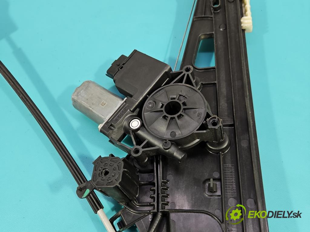 Citroen C5 Aircross 17-25 1.2 T 131 HP manual 96 kW 1199 cm3 5- mechanizmus okna predné pravý 9829482280