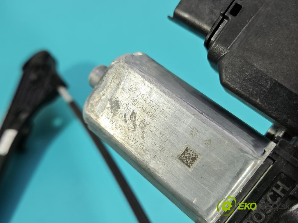 Citroen C5 Aircross 17-25 1.2 T 131 HP manual 96 kW 1199 cm3 5- mechanizmus okna predné pravý 9829482280