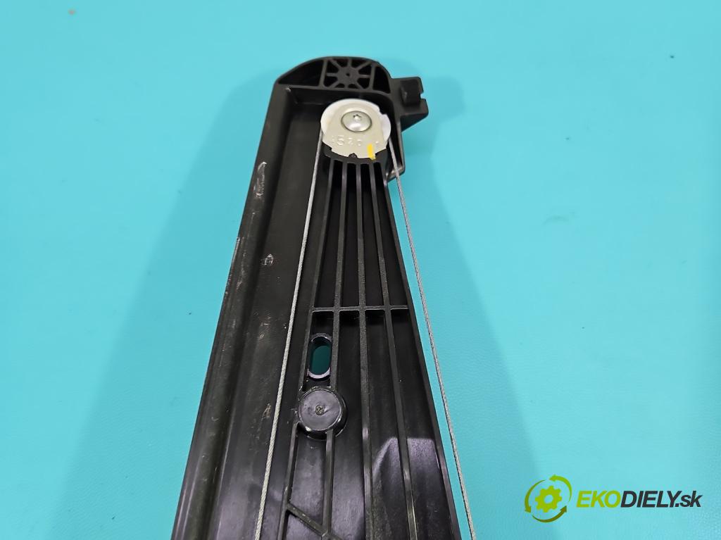 Citroen C5 Aircross 17-25 1.2 T 131 HP manual 96 kW 1199 cm3 5- mechanizmus okna zadné pravý 9822455280