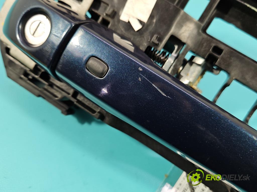 Fiat Freemont 2.0 jtd 170 HP manual 125 kW 1956 cm3 5- rukoväť predné ľavé mimo: 4582-1000 (Kľučka dverí vonkajšia predná ľavá)