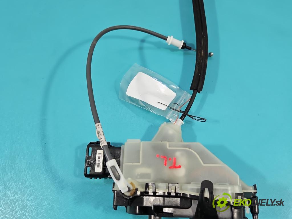 Citroen C5 Aircross 17-25 1.2 T 131 HP manual 96 kW 1199 cm3 5- zámok zadné ľavý 170349